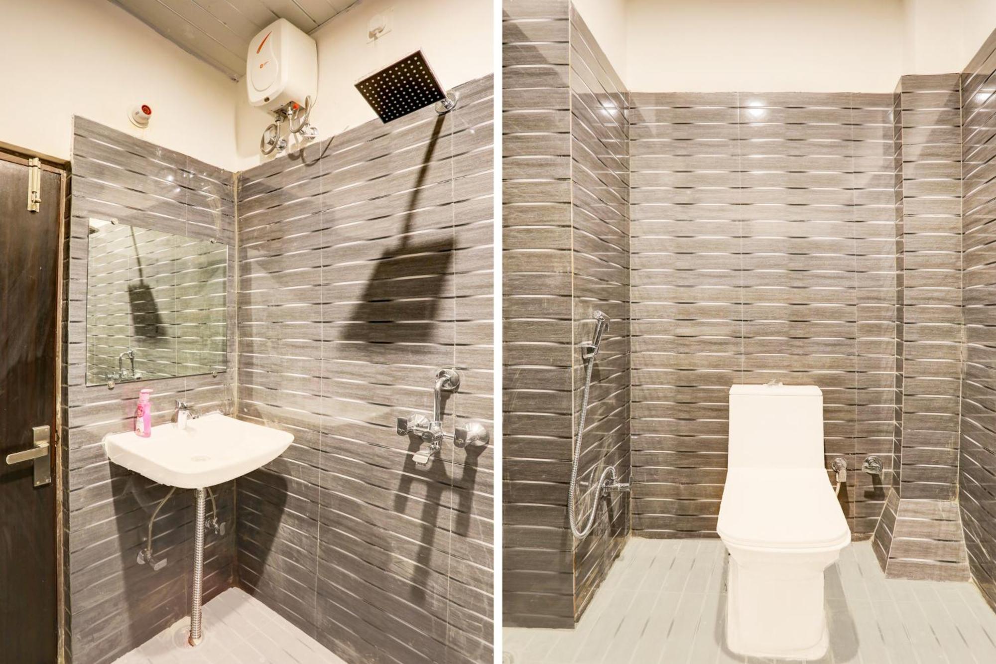 Super Townhouse Balua Road Pahadiya Otel Varanasi Dış mekan fotoğraf