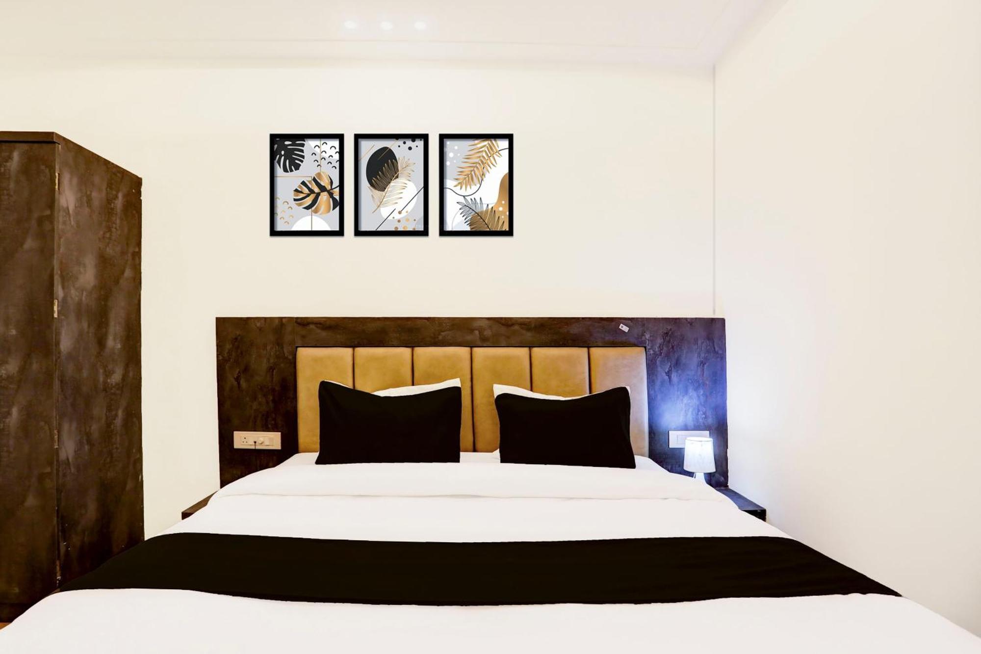 Super Townhouse Balua Road Pahadiya Otel Varanasi Dış mekan fotoğraf