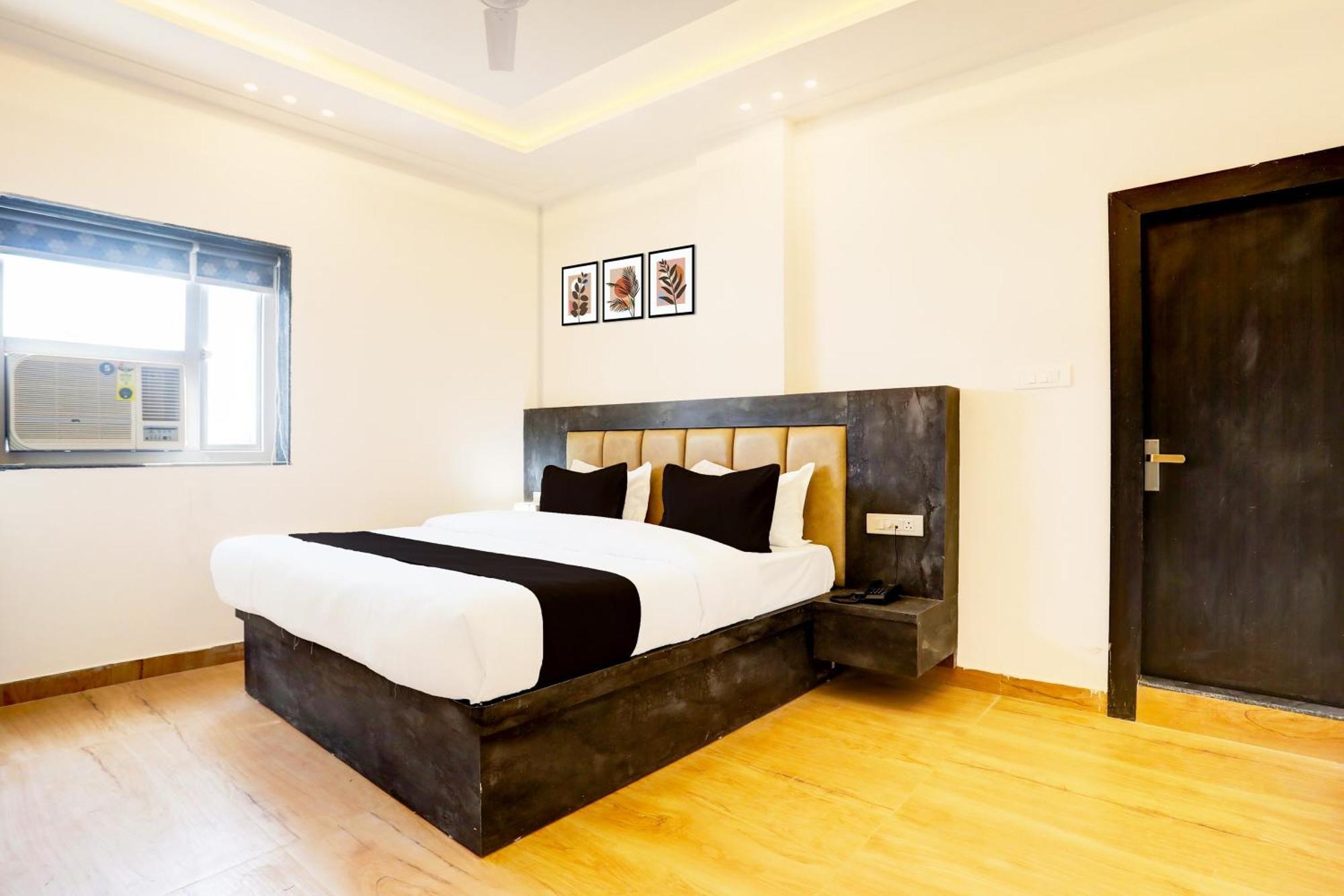 Super Townhouse Balua Road Pahadiya Otel Varanasi Dış mekan fotoğraf